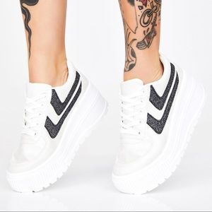 DOLLSKILL CHILL WALK IT OUT PLATFORM SNEAKERS